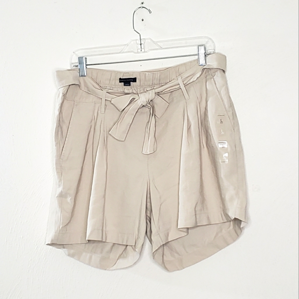 Tommy Hilfiger Bow Tie Khaki Adaptive Shorts Size Large